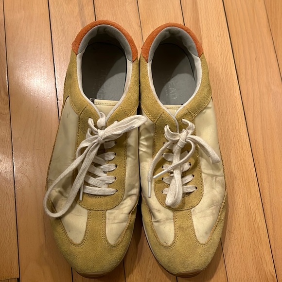 Everlane Tread Sneakers - Picture 1 of 4